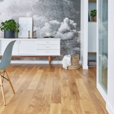 parquet-salon-bois-massif