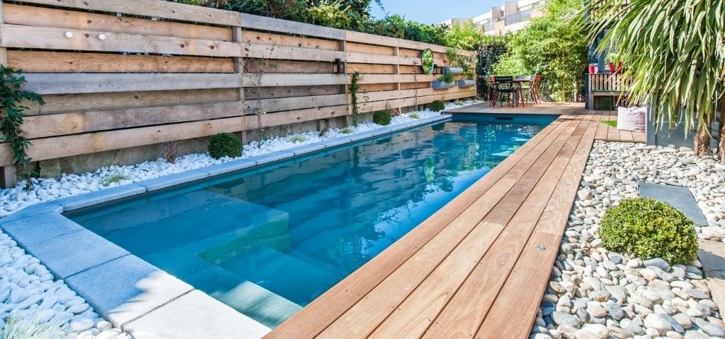 bois exotique piscine